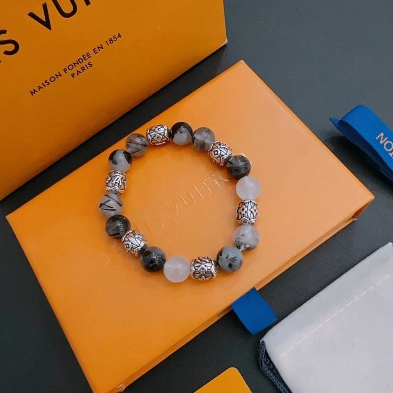 Louis Vuitton Bracelets Cozy 249095