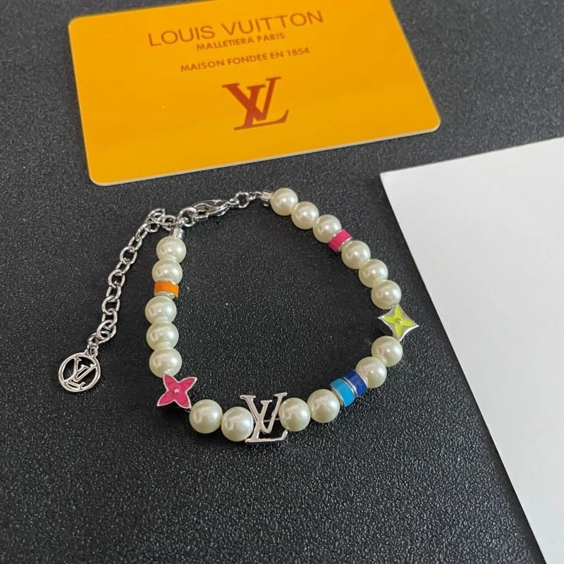 AllSeason Louis Vuitton Bracelets 249097