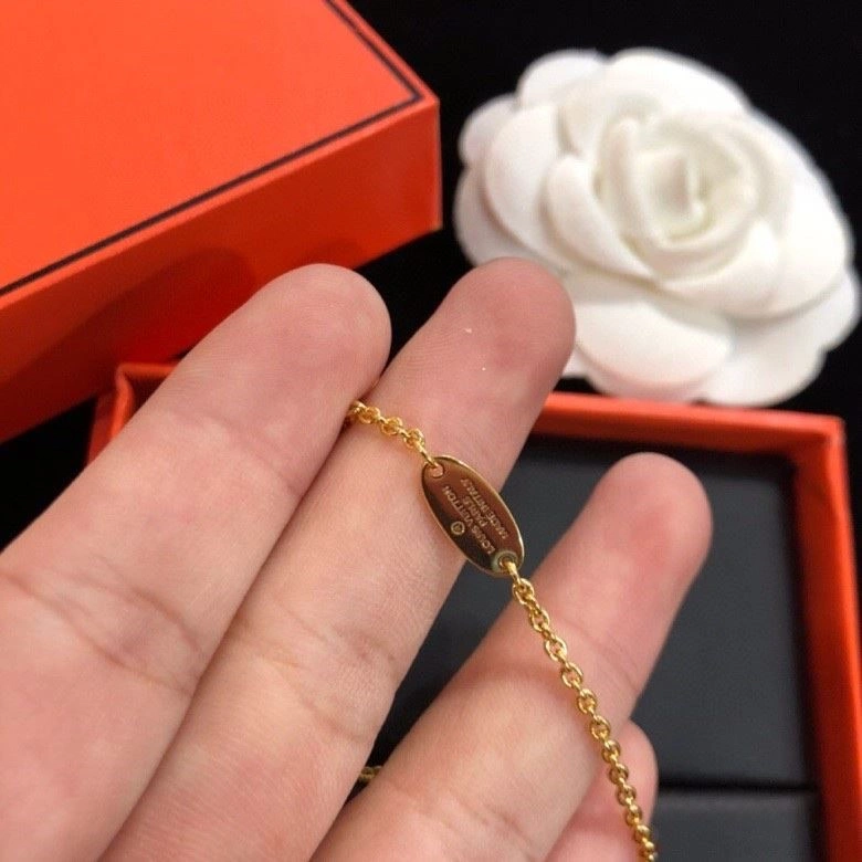 Louis Vuitton Bracelets Classic 248838