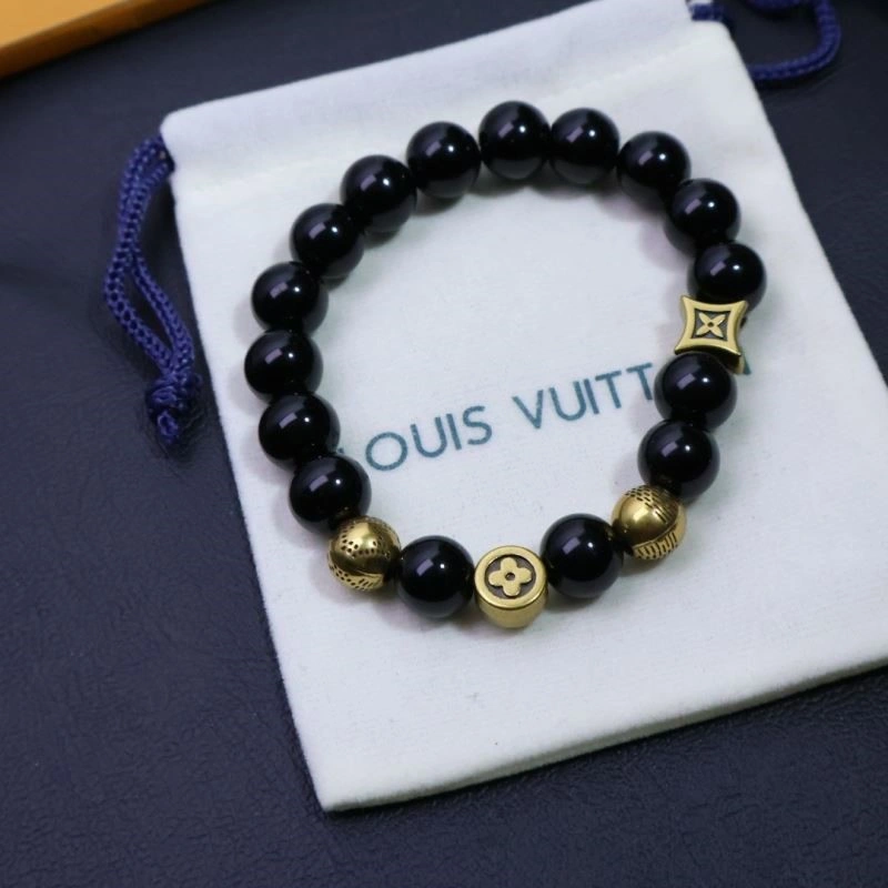 Chic Louis Vuitton Bracelets 248839
