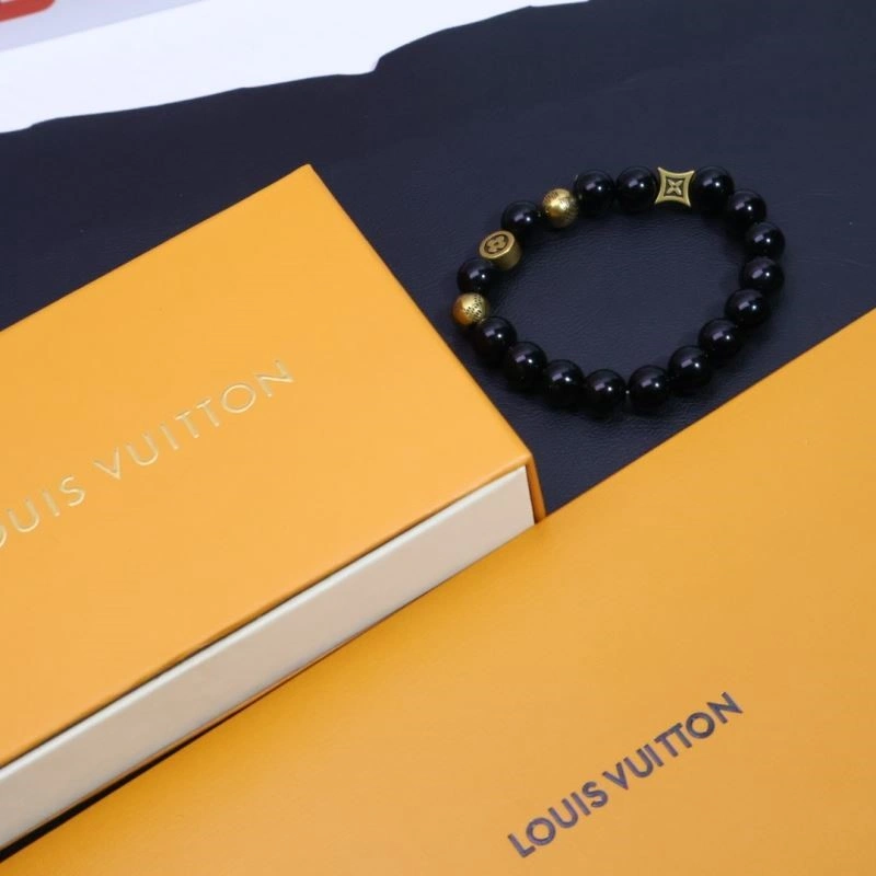 Chic Louis Vuitton Bracelets 248839