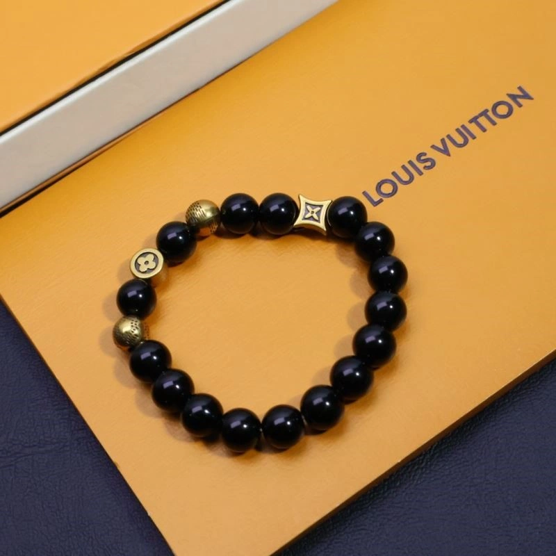 Chic Louis Vuitton Bracelets 248839