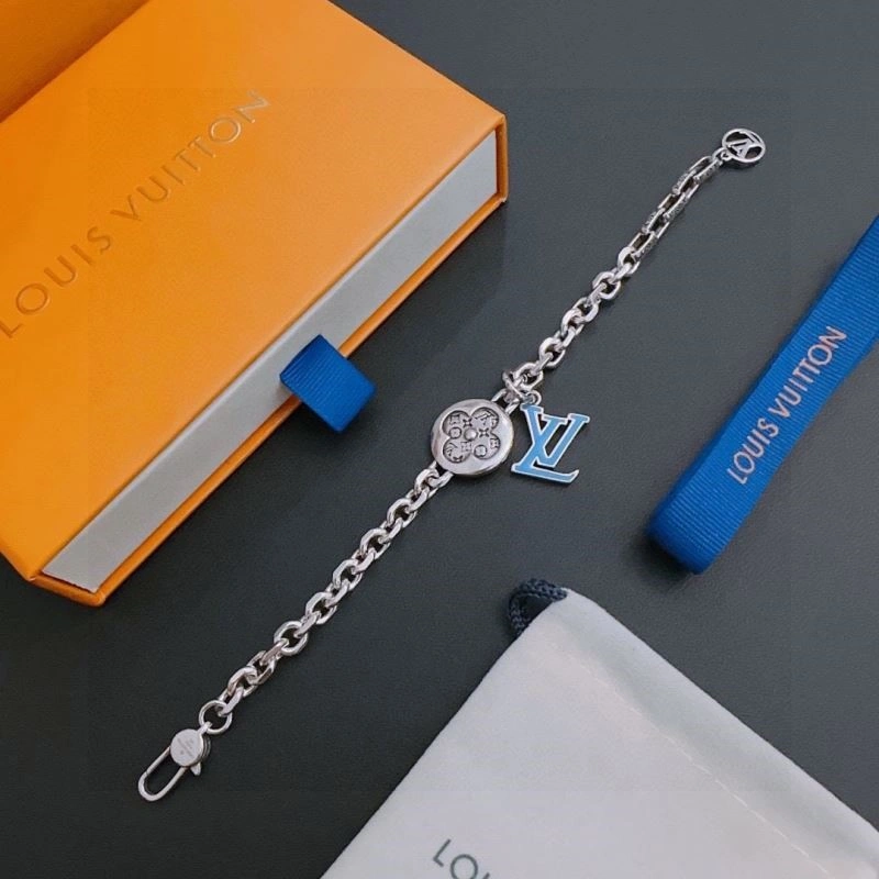 Contemporary Louis Vuitton Bracelets 248810