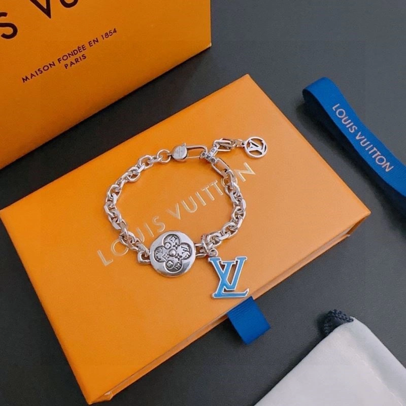 Contemporary Louis Vuitton Bracelets 248810