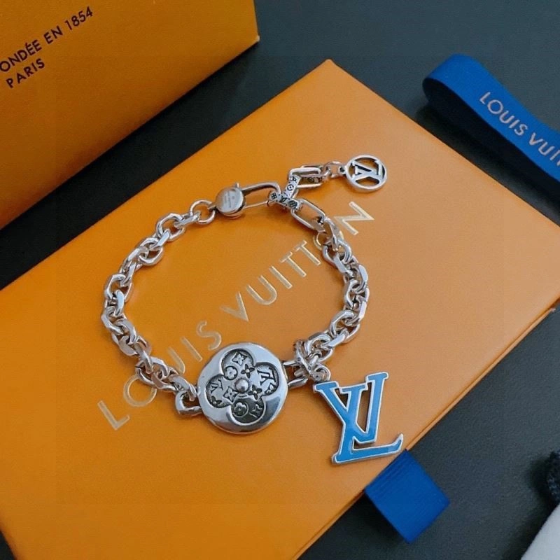 Contemporary Louis Vuitton Bracelets 248810
