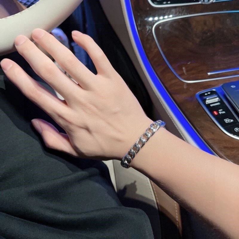 OnTrend Louis Vuitton Bracelets 248806