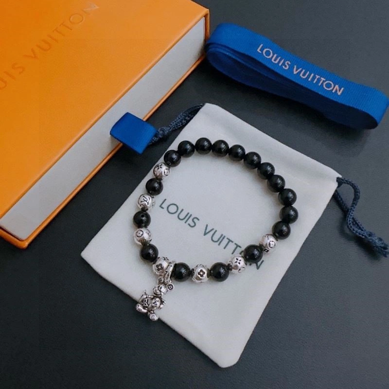 Louis Vuitton Bracelets DailyWear 248803