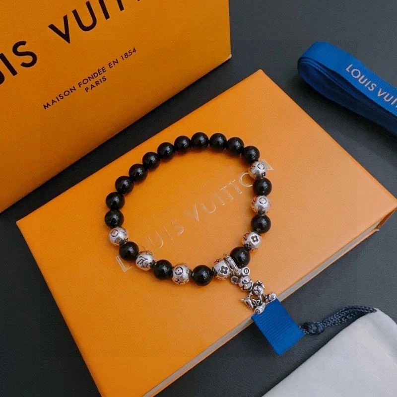 Louis Vuitton Bracelets DailyWear 248803