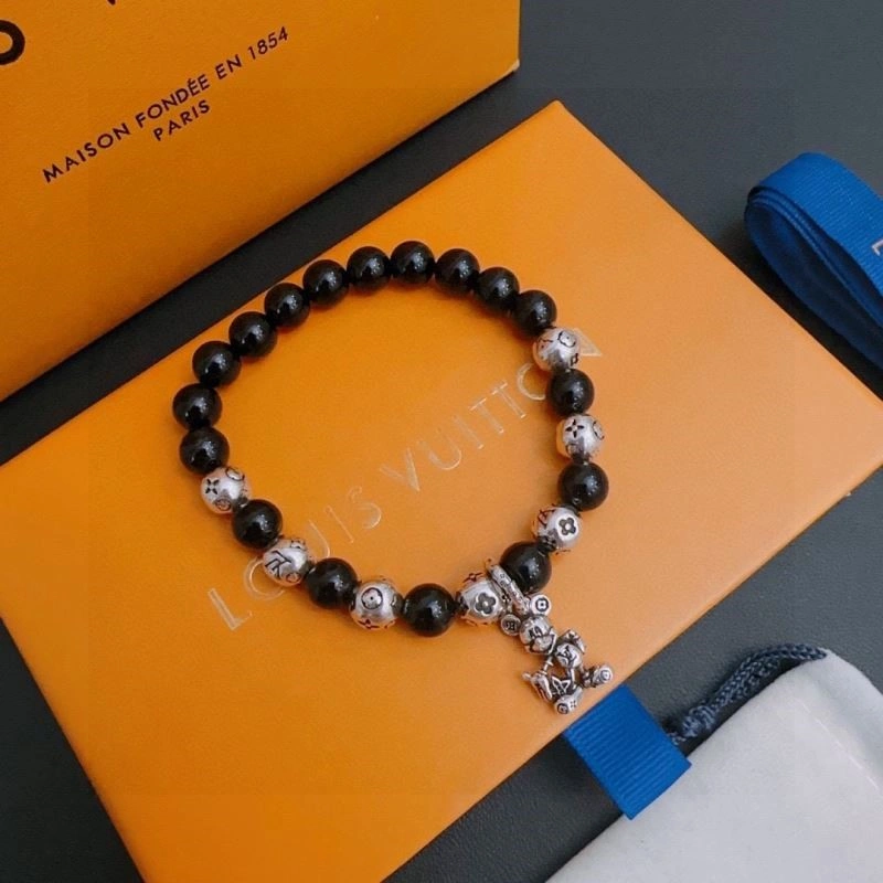Louis Vuitton Bracelets DailyWear 248803