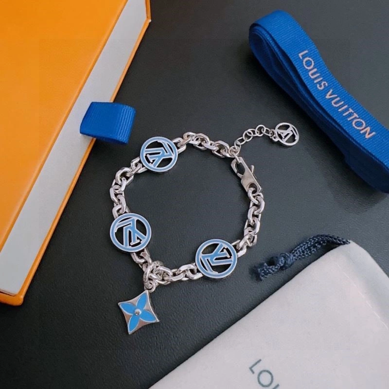 SoftTouch Louis Vuitton Bracelets 248802