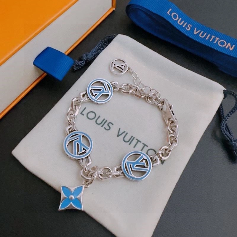 SoftTouch Louis Vuitton Bracelets 248802