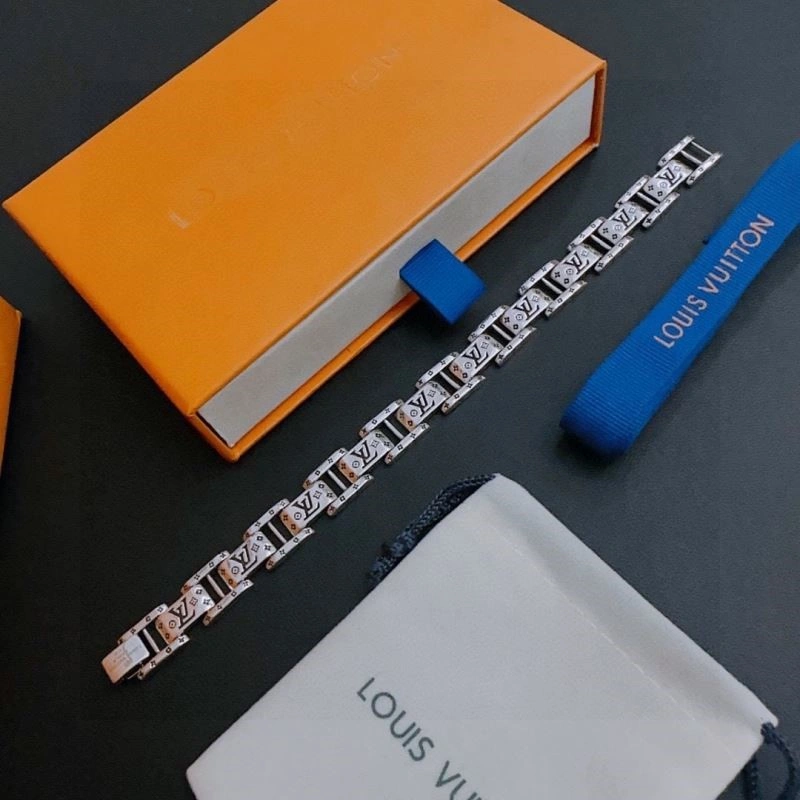 Practical Louis Vuitton Bracelets 248801