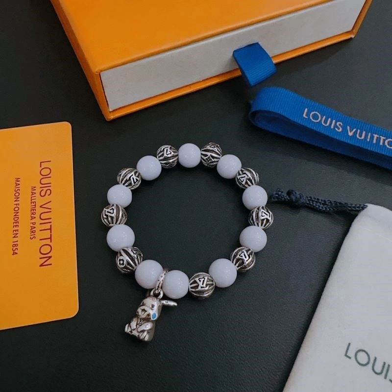 Soft Louis Vuitton Bracelets 248800