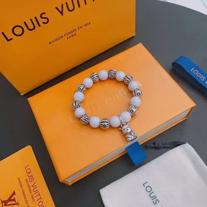 Soft Louis Vuitton Bracelets 248800