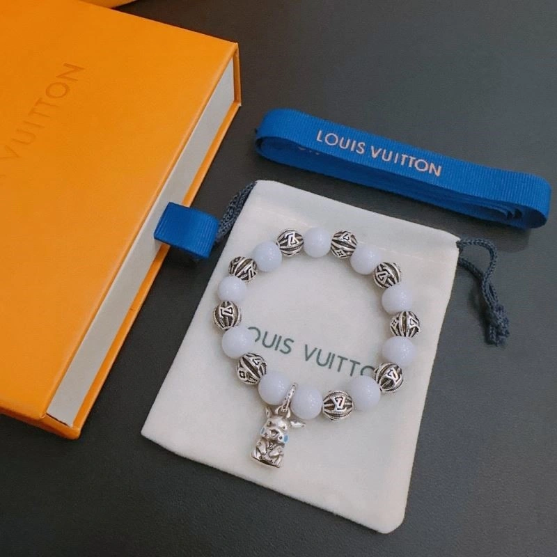Soft Louis Vuitton Bracelets 248800
