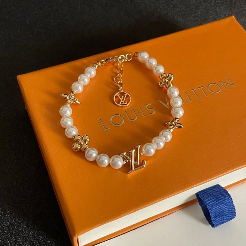 Louis Vuitton Bracelets SportInspired 248777