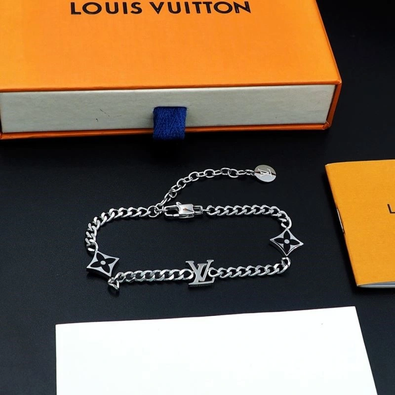 Louis Vuitton Bracelets Stylish 248798