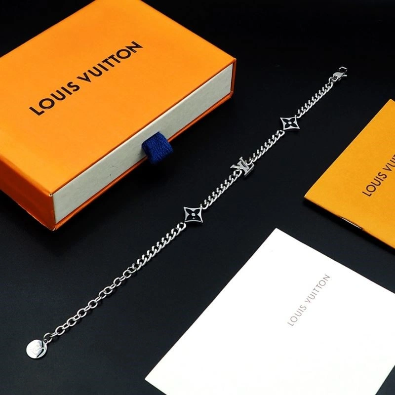 Louis Vuitton Bracelets Stylish 248798