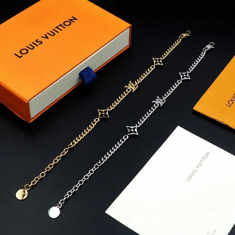 Louis Vuitton Bracelets Stylish 248798