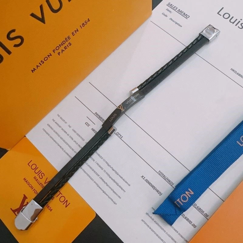 Louis Vuitton Bracelets Functional 248779