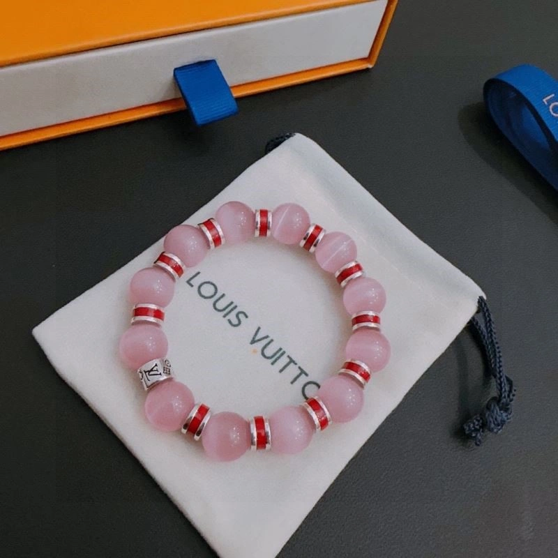 Resilient Louis Vuitton Bracelets 248780