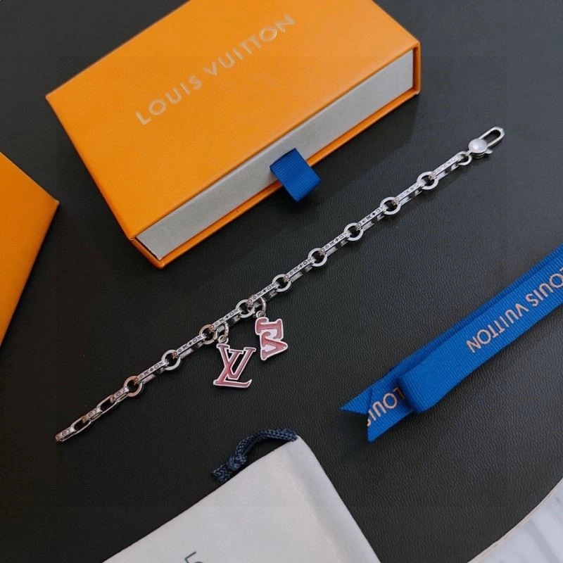 Efficient Louis Vuitton Bracelets 248791