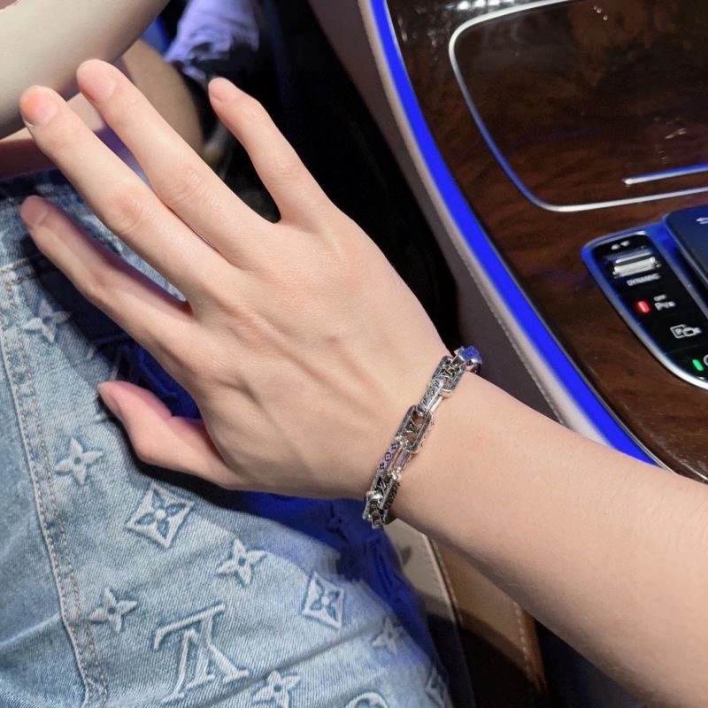 Louis Vuitton Bracelets HighPerformance 248794