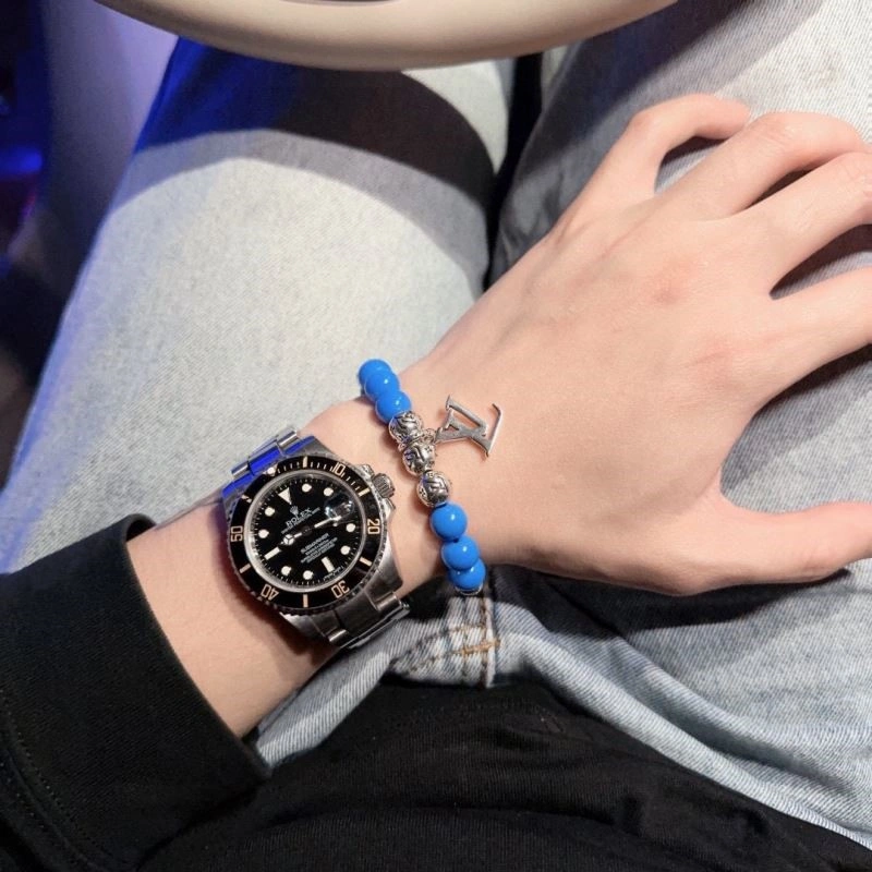 Louis Vuitton Bracelets UrbanChic 248767