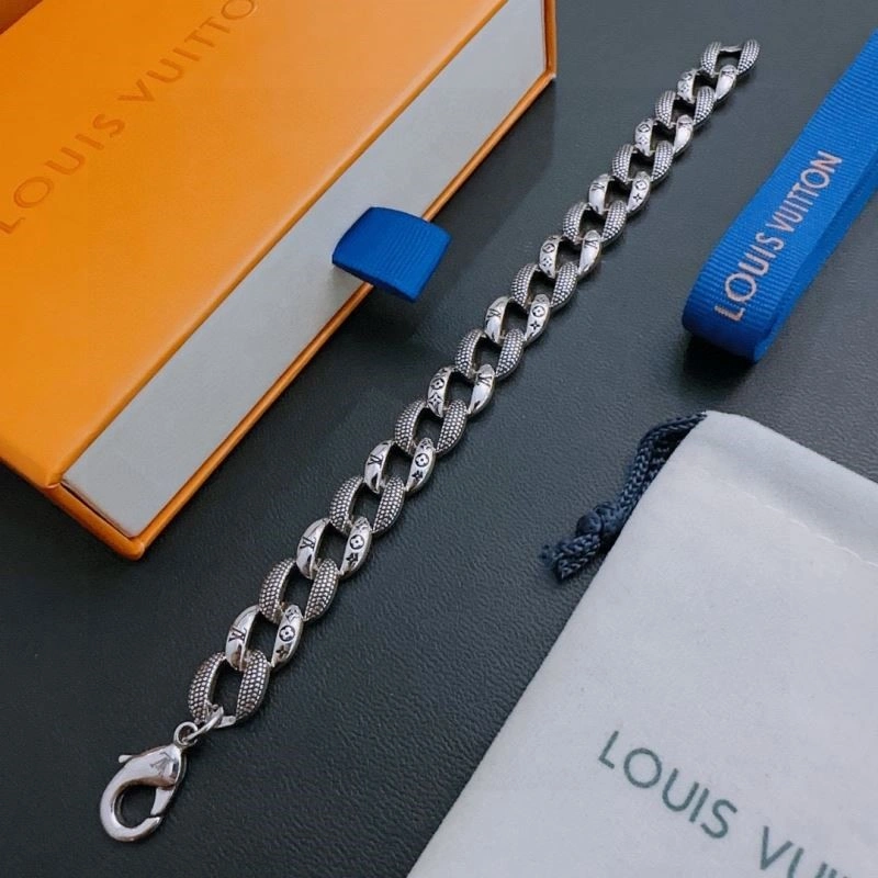 MultiPurpose Louis Vuitton Bracelets 248766