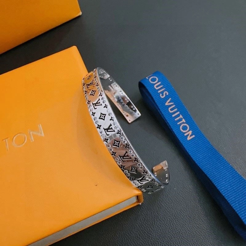 Louis Vuitton Bracelets HighPerformance 248765