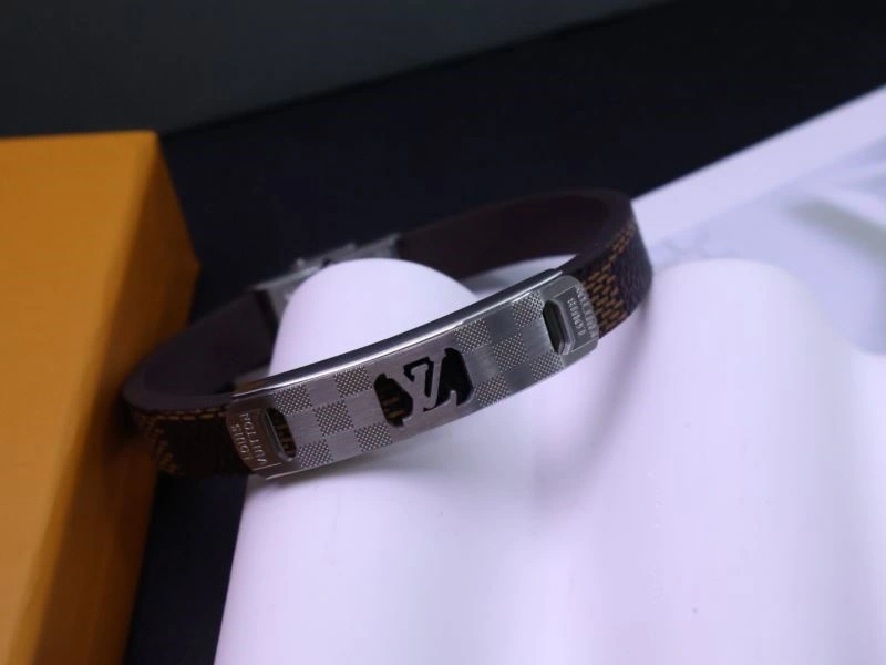 Louis Vuitton Bracelets NewStyle 248769