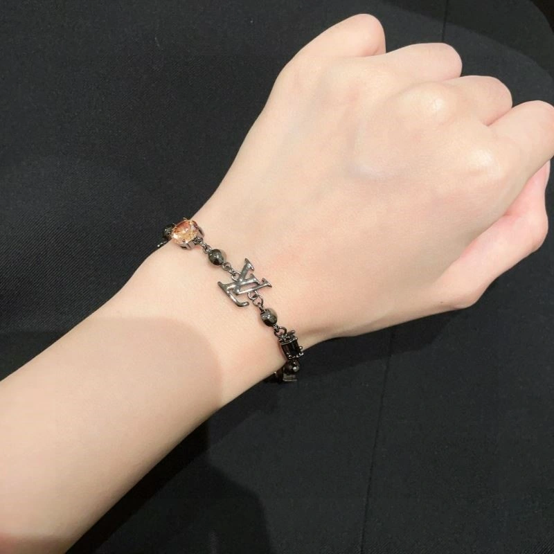 Louis Vuitton Bracelets Sporty 248764