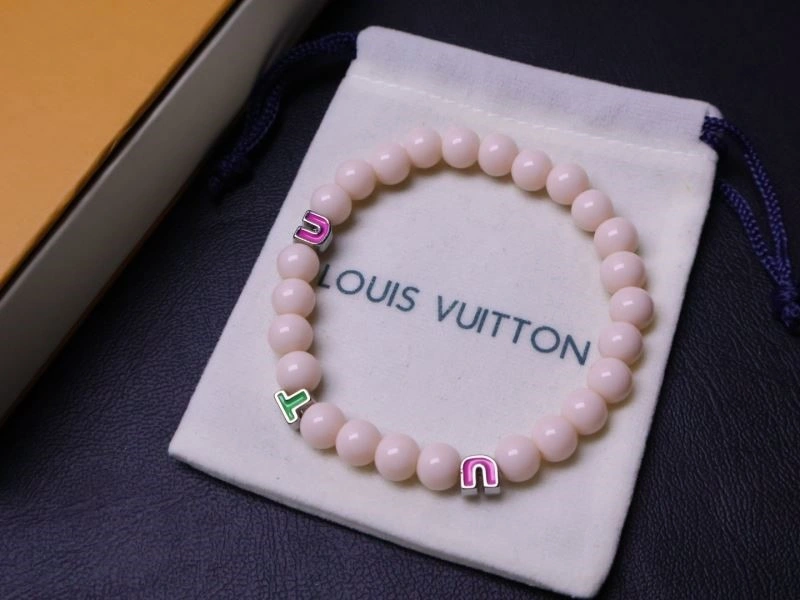 Stylish Louis Vuitton Bracelets 248762