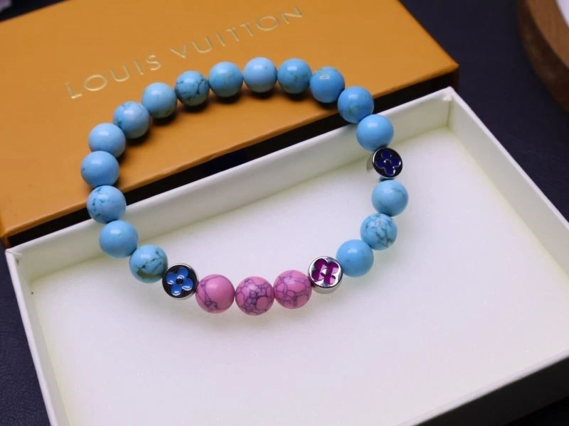 Louis Vuitton Bracelets Attractive 248759