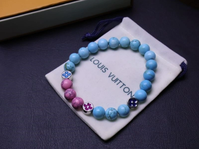 Louis Vuitton Bracelets Attractive 248759