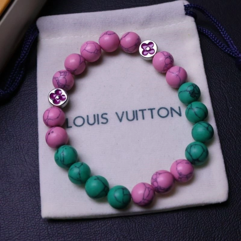 Sporty Louis Vuitton Bracelets 248735