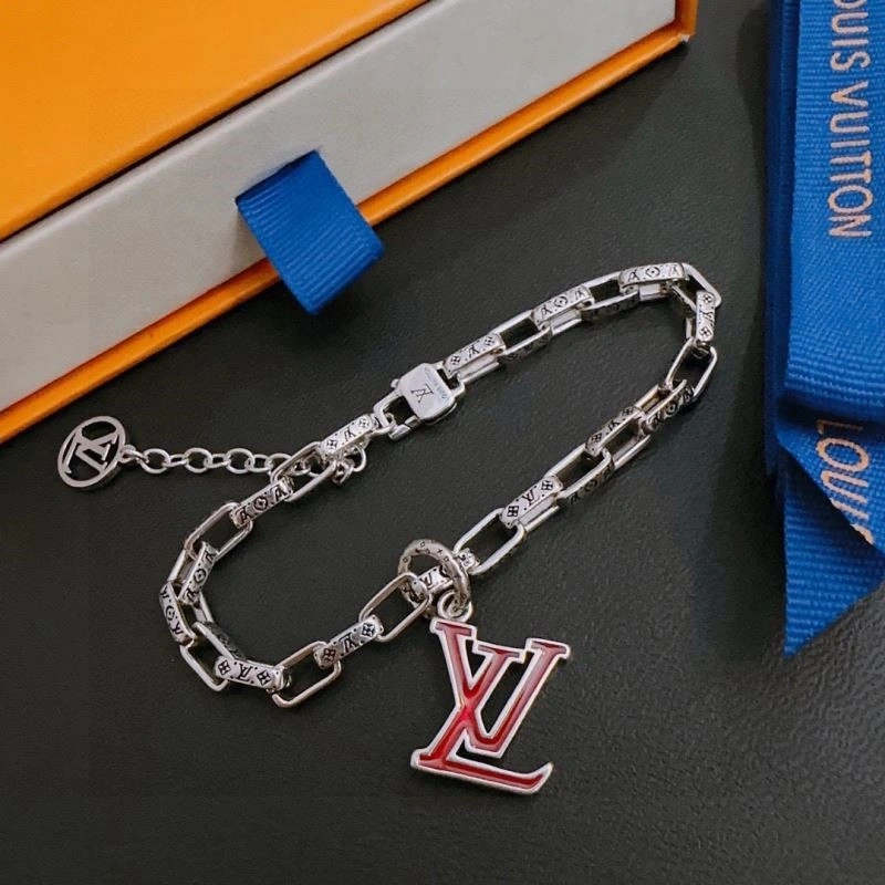 Lightweight Louis Vuitton Bracelets 248734