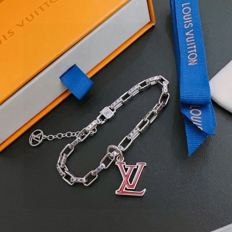 Lightweight Louis Vuitton Bracelets 248734