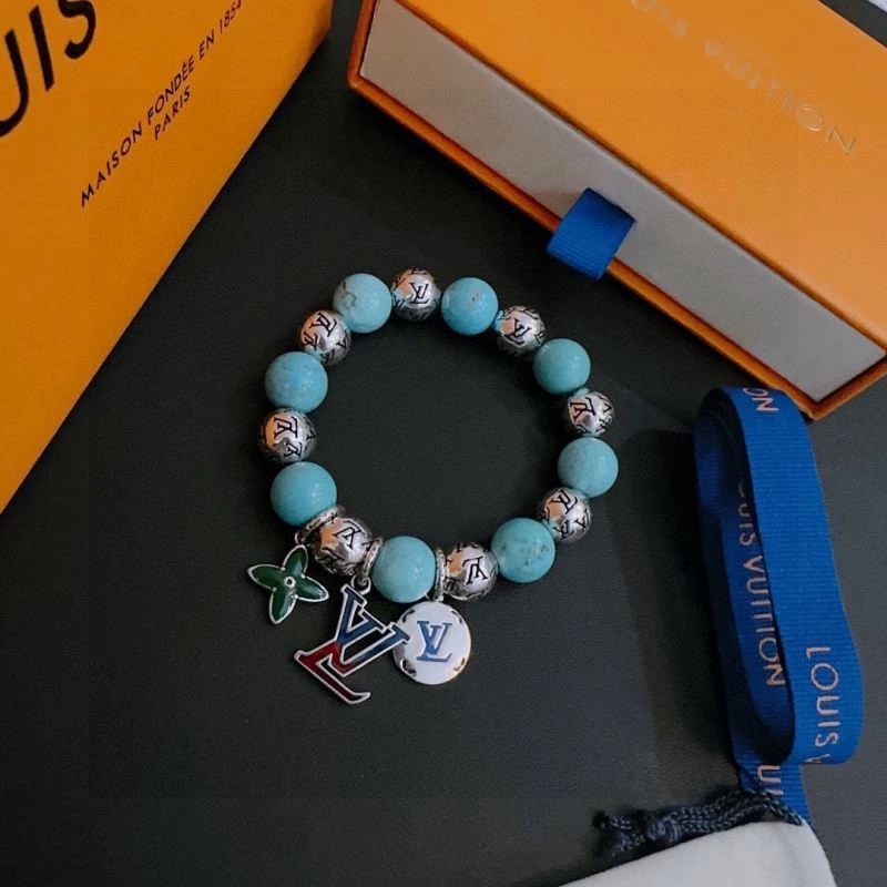 Louis Vuitton Bracelets Youthful 248745
