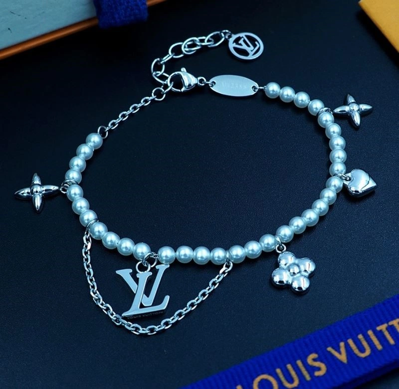 ZipUp Louis Vuitton Bracelets 248755