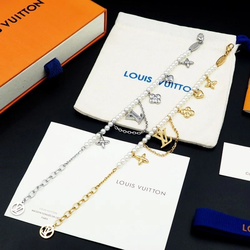 ZipUp Louis Vuitton Bracelets 248755