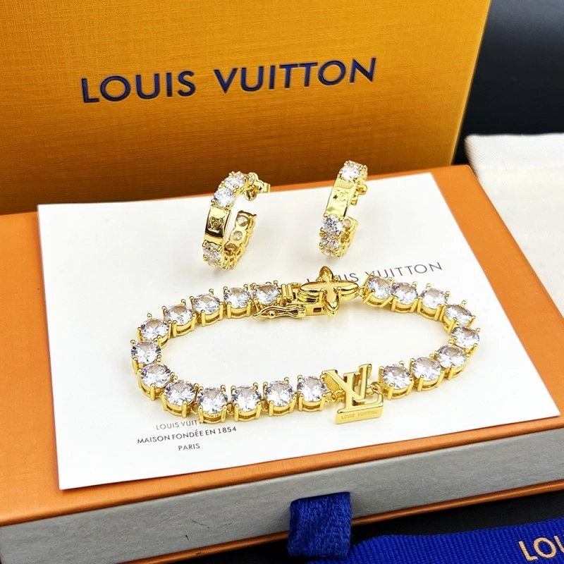 Louis Vuitton Bracelets Lightweight 248724