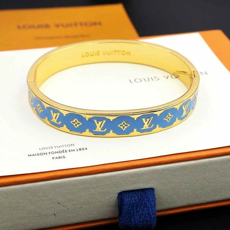 FashionForward Louis Vuitton Bracelets 248726