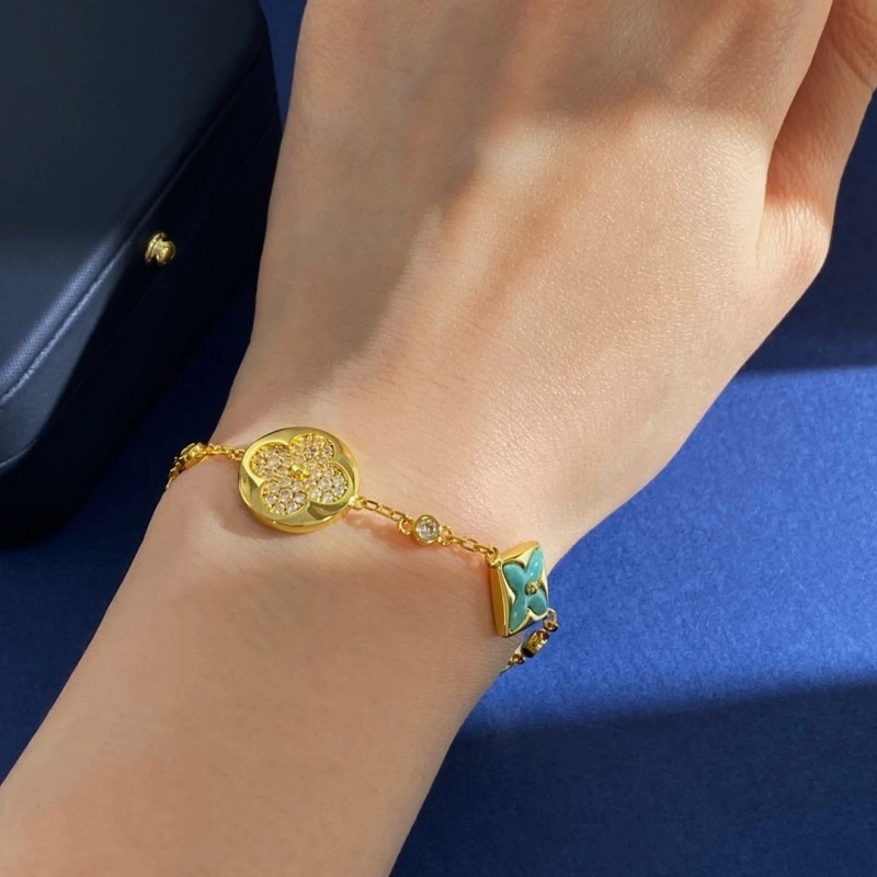 TimelessDesign Louis Vuitton Bracelets 248719