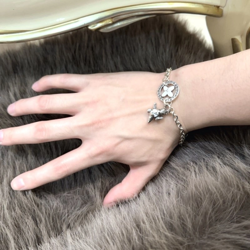 Affordable Louis Vuitton Bracelets 248691