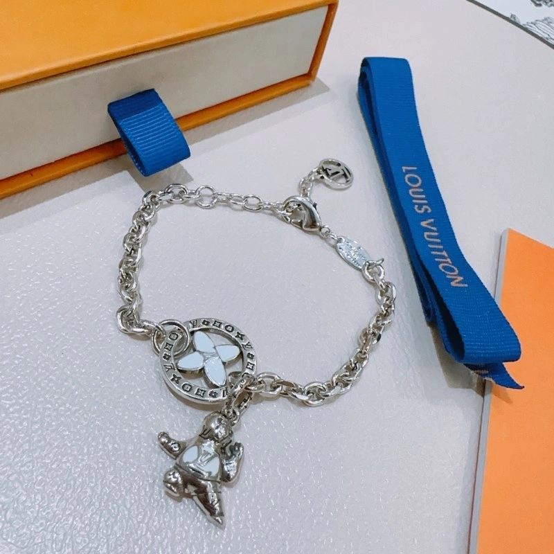 Affordable Louis Vuitton Bracelets 248691