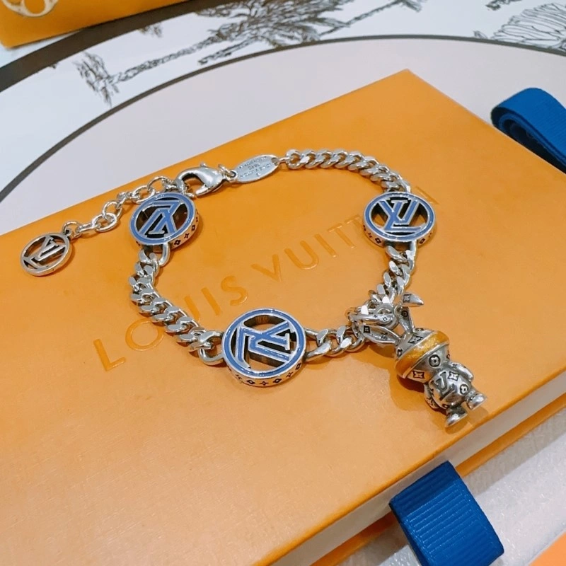 ComfortFit Louis Vuitton Bracelets 248687