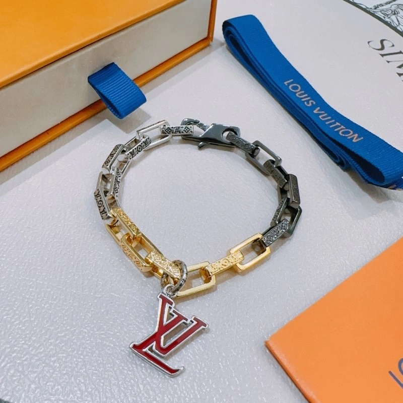 UrbanChic Louis Vuitton Bracelets 248692