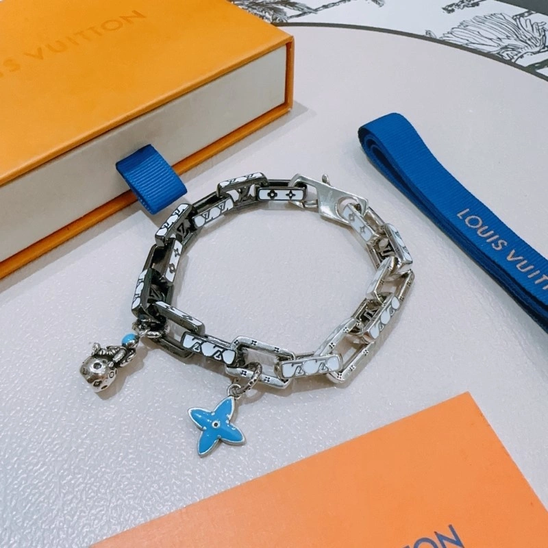 Practical Louis Vuitton Bracelets 248708