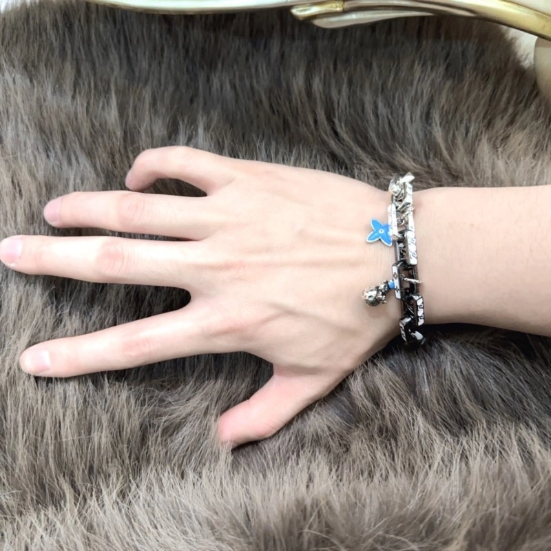 Practical Louis Vuitton Bracelets 248708